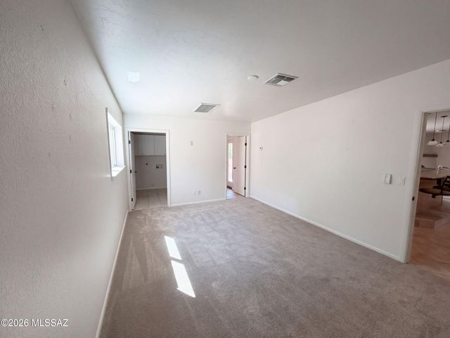 5611 N Placita Arizpe, Tucson, AZ 85718