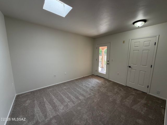 5611 N Placita Arizpe, Tucson, AZ 85718