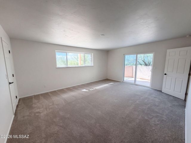 5611 N Placita Arizpe, Tucson, AZ 85718