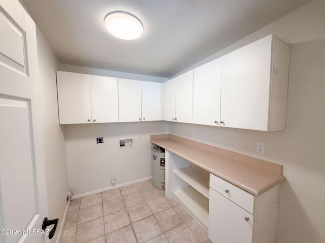 5611 N Placita Arizpe, Tucson, AZ 85718