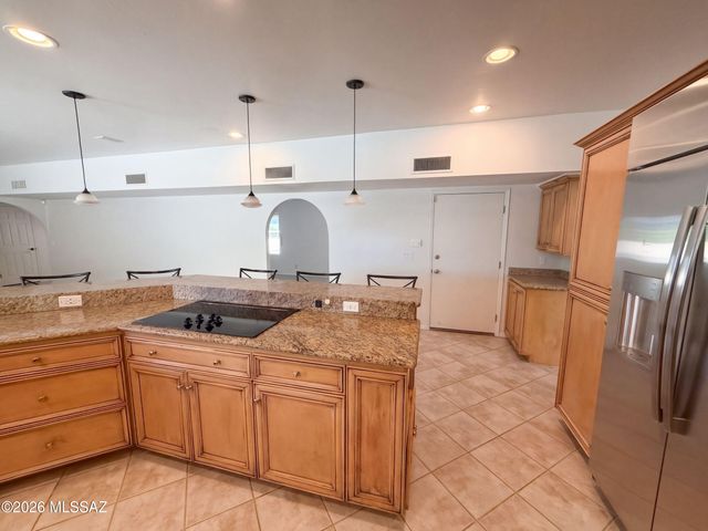 5611 N Placita Arizpe, Tucson, AZ 85718