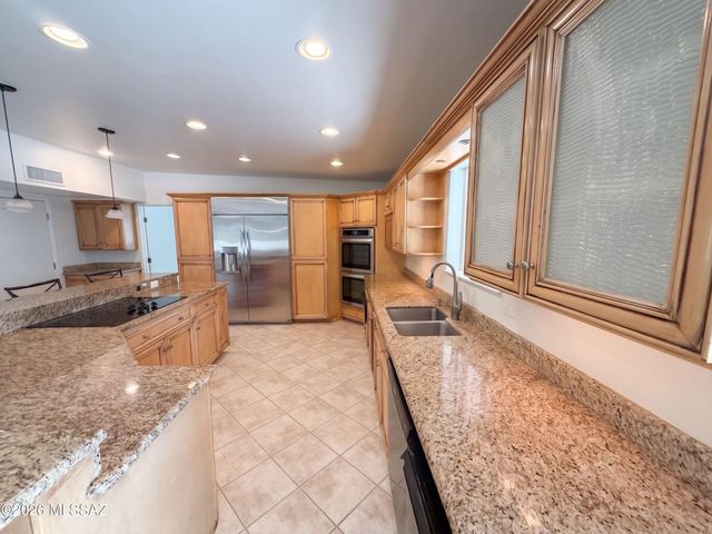 5611 N Placita Arizpe, Tucson, AZ 85718