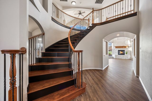 10205 Fairway Vista Drive, Rowlett, TX 75089