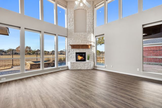 10205 Fairway Vista Drive, Rowlett, TX 75089