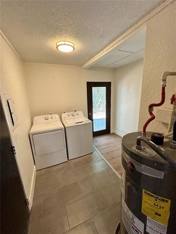 18812 CARR DRIVE A, Lutz, FL 33559