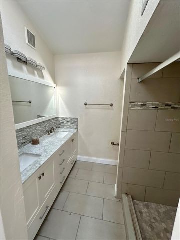 18812 CARR DRIVE A, Lutz, FL 33559