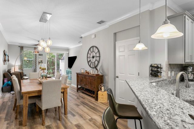 12474 STREAMDALE DRIVE, Tampa, FL 33626