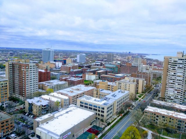 6171 N Sheridan Road 2707, Chicago, IL 60660