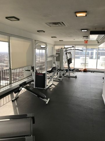 6171 N Sheridan Road 2707, Chicago, IL 60660