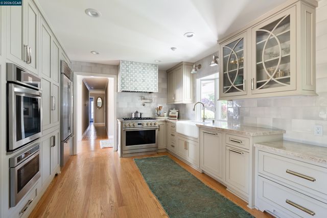 136 Shuey Drive, Moraga, CA 94556