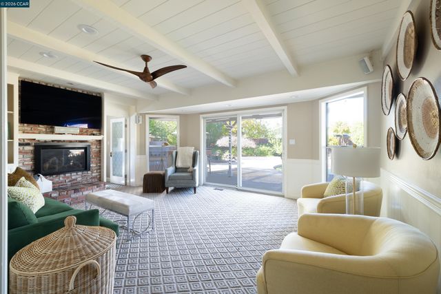 136 Shuey Drive, Moraga, CA 94556