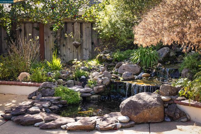 136 Shuey Drive, Moraga, CA 94556