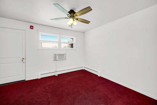 12 King Arthur Court 11, Northlake, IL 60164