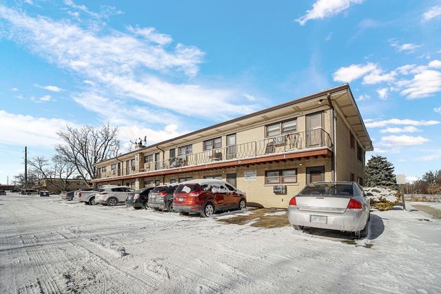 12 King Arthur Court 11, Northlake, IL 60164