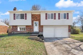 5607 Sprigwood Ln, Louisville, KY 40291