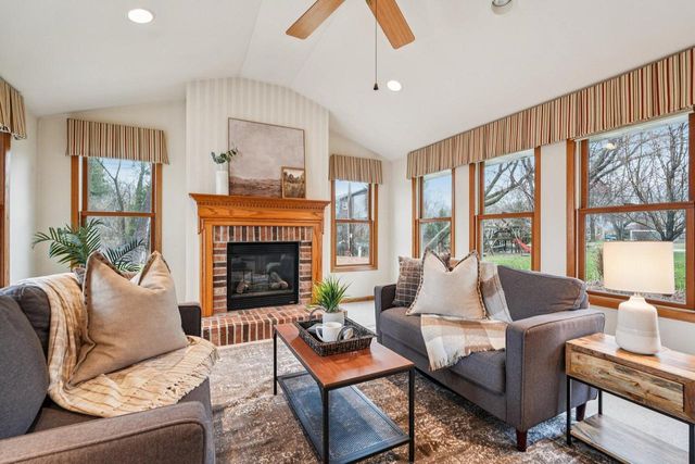 720 W Fairfield COURT, Glendale, WI 53217