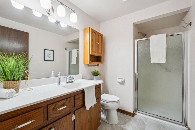 720 W Fairfield COURT, Glendale, WI 53217