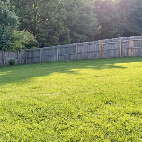 632 Stonecrest Drive SW, Loganville, GA 30052