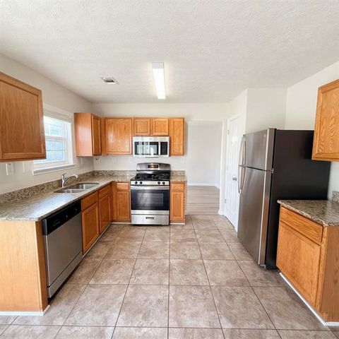 632 Stonecrest Drive SW, Loganville, GA 30052