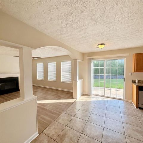 632 Stonecrest Drive SW, Loganville, GA 30052