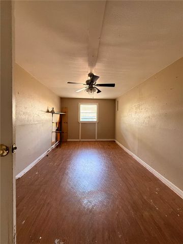 4814 Willowbrook Dr, Corpus Christi, TX 78411