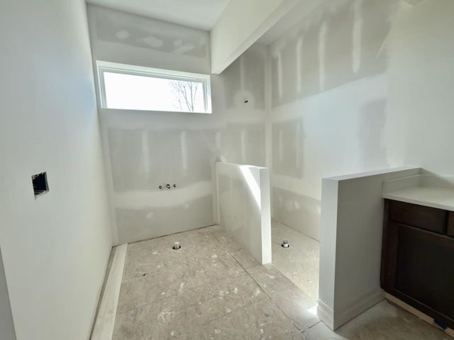 5857 N St. Paul Ct., Wichita, KS 67204