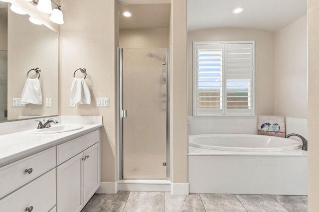 2312 Albarino Ave, Manteca, CA 95337