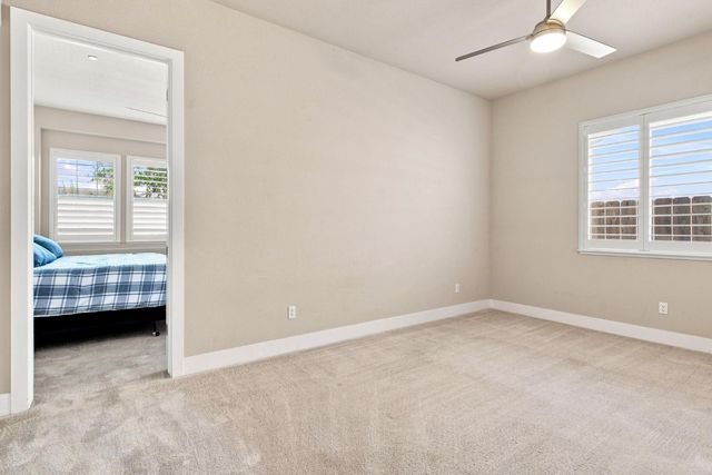 2312 Albarino Ave, Manteca, CA 95337