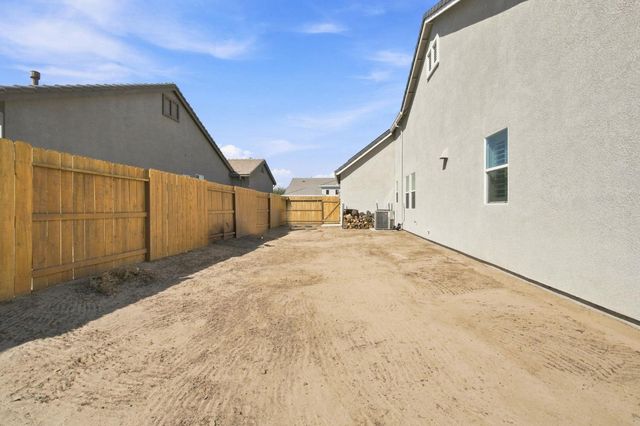 2312 Albarino Ave, Manteca, CA 95337