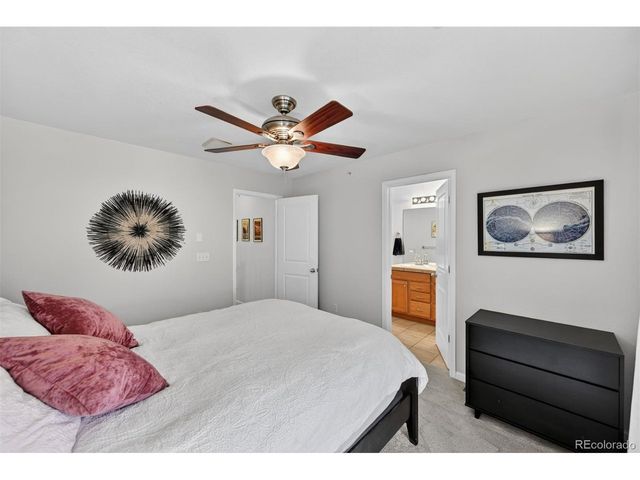 458 S Reed Ct, Lakewood, CO 80226
