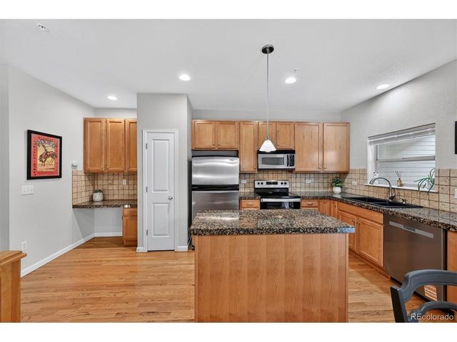458 S Reed Ct, Lakewood, CO 80226