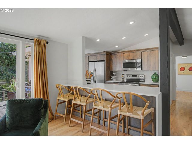309 Nw OVERLOOK Dr, Vancouver, WA 98665