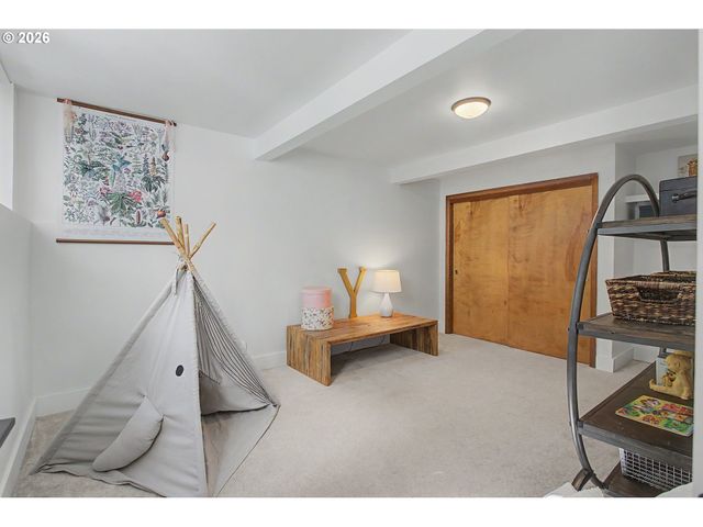 309 Nw OVERLOOK Dr, Vancouver, WA 98665