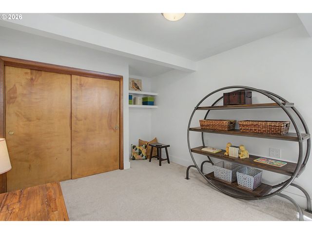 309 Nw OVERLOOK Dr, Vancouver, WA 98665