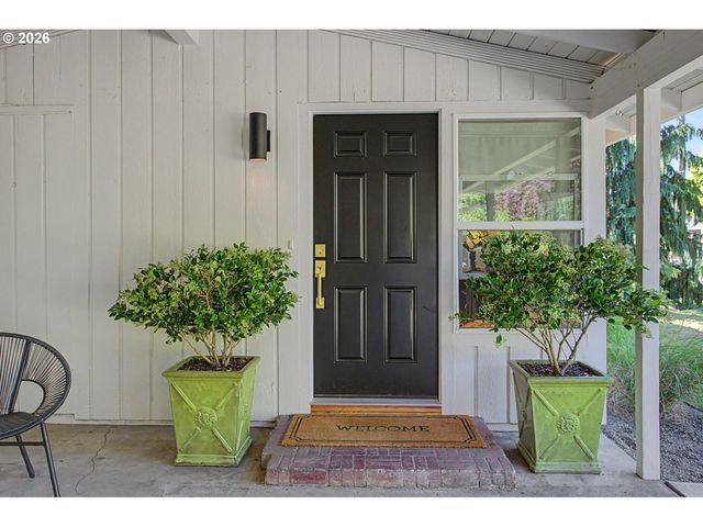 309 Nw OVERLOOK Dr, Vancouver, WA 98665