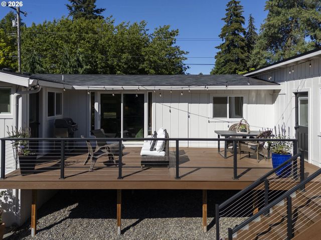 309 Nw OVERLOOK Dr, Vancouver, WA 98665
