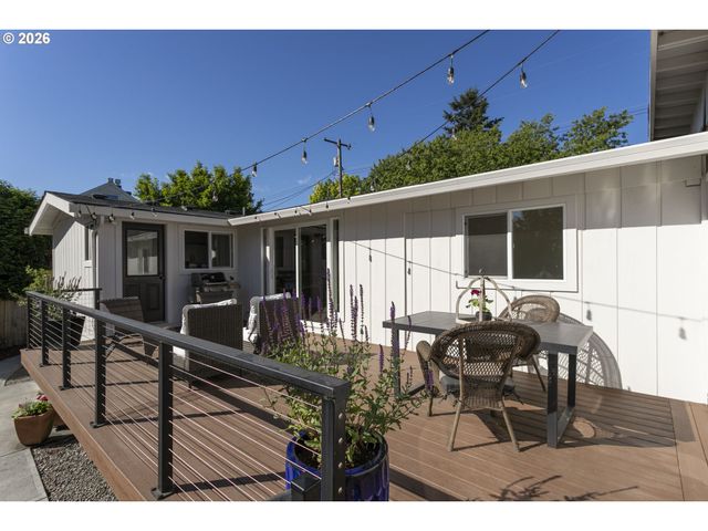 309 Nw OVERLOOK Dr, Vancouver, WA 98665