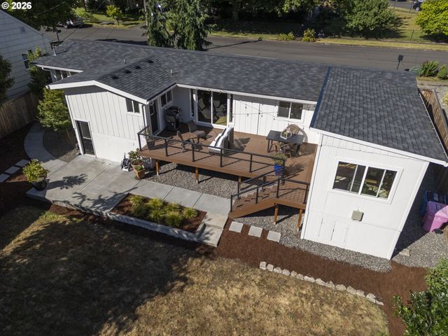 309 Nw OVERLOOK Dr, Vancouver, WA 98665