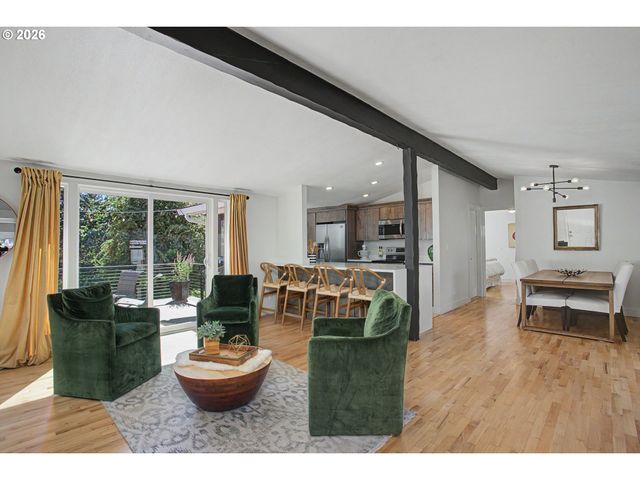 309 Nw OVERLOOK Dr, Vancouver, WA 98665