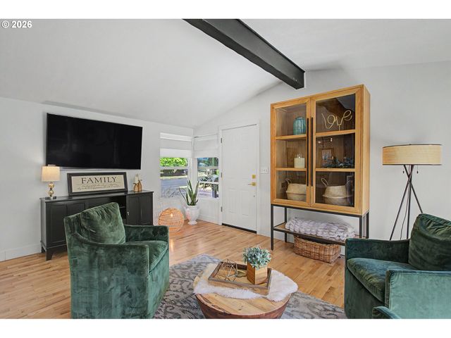 309 Nw OVERLOOK Dr, Vancouver, WA 98665