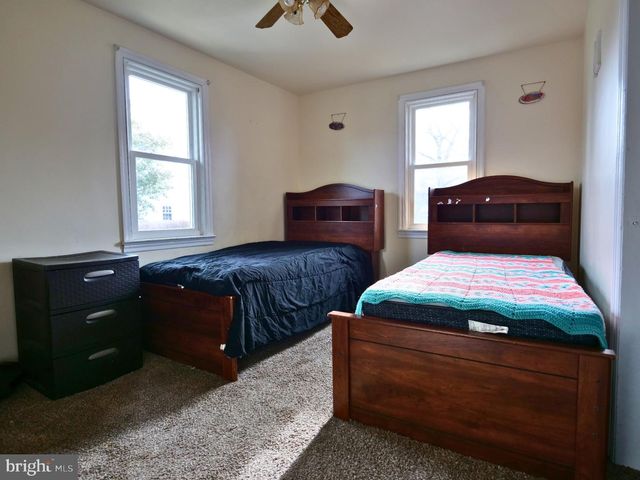 120 HARRISON ST, Emmaus, PA 18049