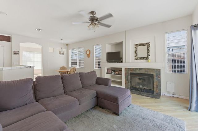 9240 Rose Parade Way, Sacramento, CA 95826