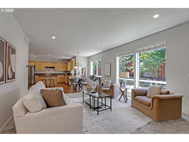 13556 Nw PAYNE Dr, Portland, OR 97229