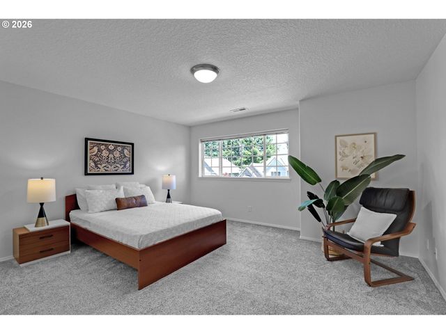 13556 Nw PAYNE Dr, Portland, OR 97229