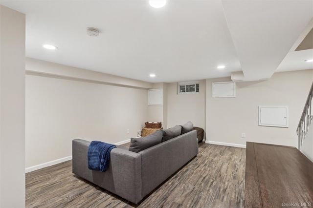 3000 Stevens Street 47, Oceanside, NY 11572