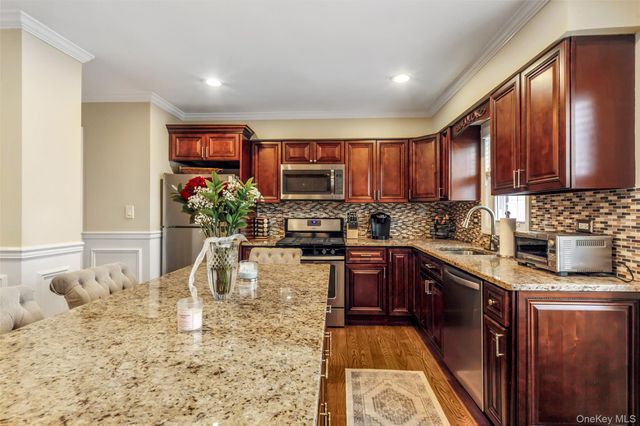 3000 Stevens Street 47, Oceanside, NY 11572