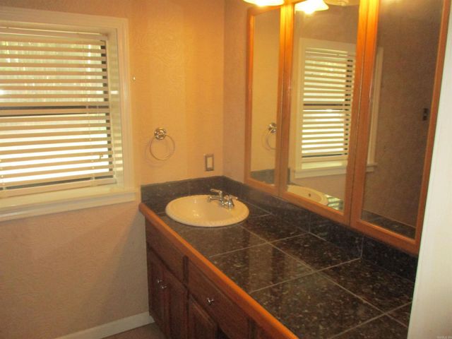 12316 Highway 35, Benton, AR 72015