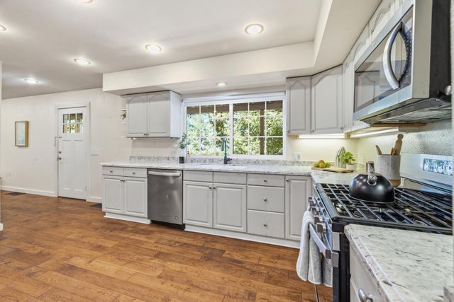 11691 Alta Via Drive, Brookdale, CA 95007