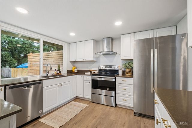 22609 41st Avenue Ct E, Spanaway, WA 98387