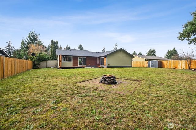 22609 41st Avenue Ct E, Spanaway, WA 98387